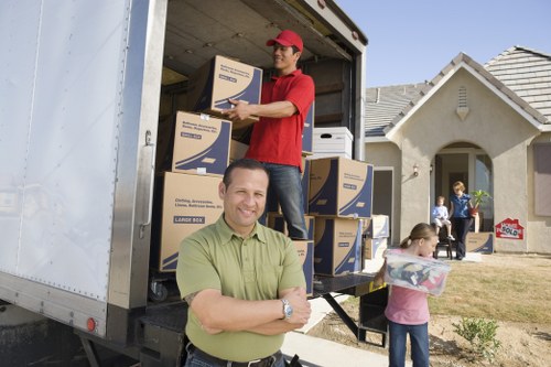 Professional man and van transport for a Crewshill move