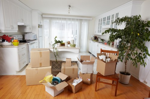 Residential relocation support for a flat or house in Crewshill