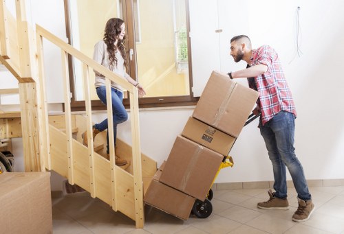 Crewshill removals service for house and office moves